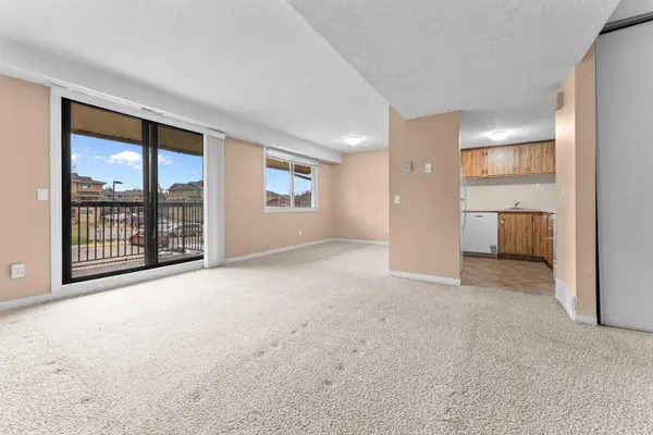 2200 Woodview DR SW #1202, Calgary, AB T2W 3N6