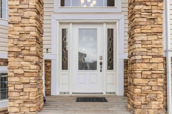 297 Starling ST, Fort Mcmurray, AB T9K 0K9