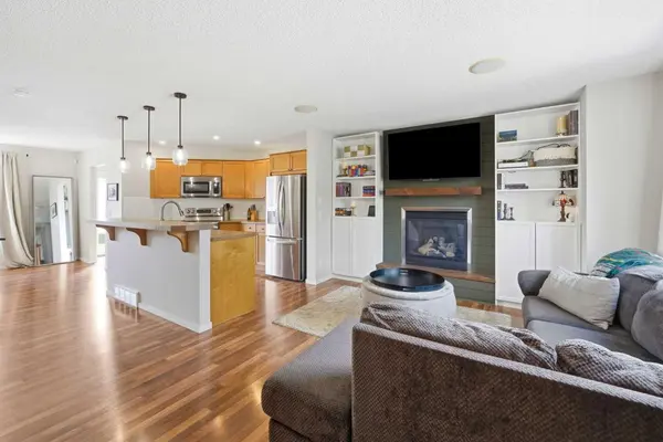 180 Eversyde BLVD SW, Calgary, AB T2Y0B3