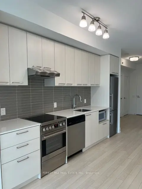 310 Tweedsmuir AVE #1701, Toronto C03, ON M5P 2Y2