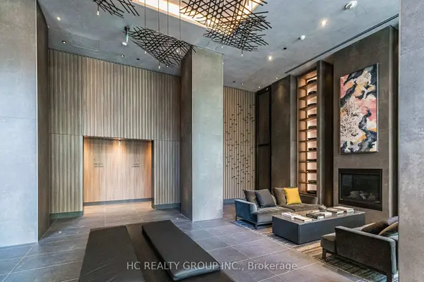 55 Charles ST E #2104, Toronto C08, ON M4Y 0J1