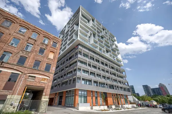 9 Tecumseth ST #421, Toronto C01, ON M5V 3G4