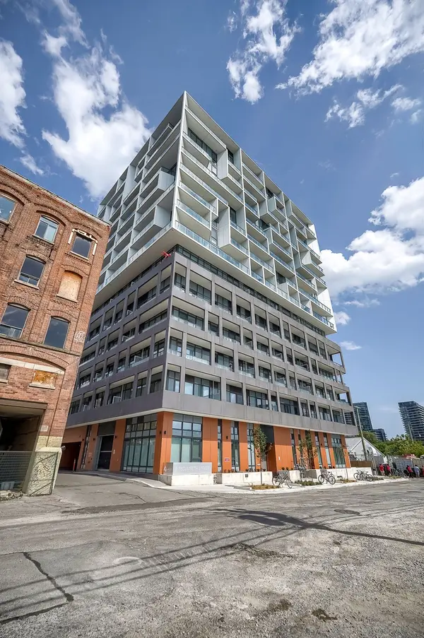 9 Tecumseth ST #421, Toronto C01, ON M5V 3G4