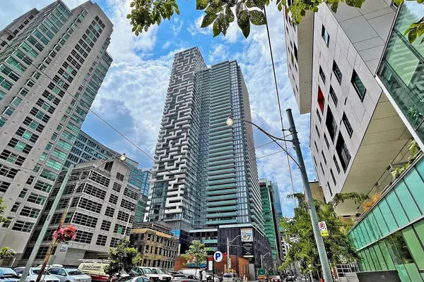 25 Richmond ST E #320, Toronto C08, ON M5C 0A6