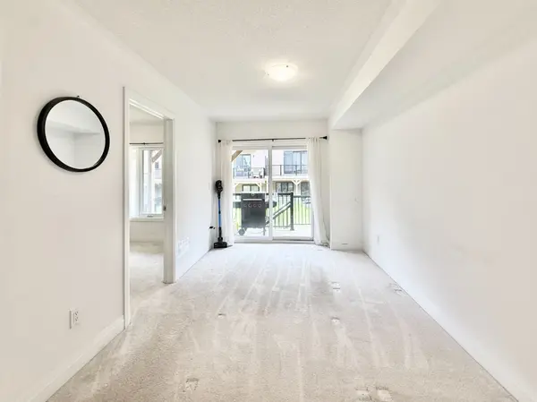 36 Elkington CRES #2, Whitby, ON L1P 0L7