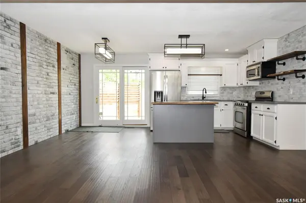 2315 St George AVENUE, Saskatoon, SK S7M 0K9