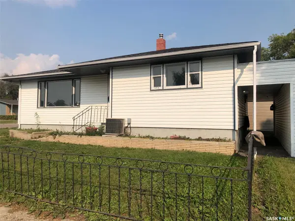 303 Fourth AVENUE E, Canora, SK S0A 0L0