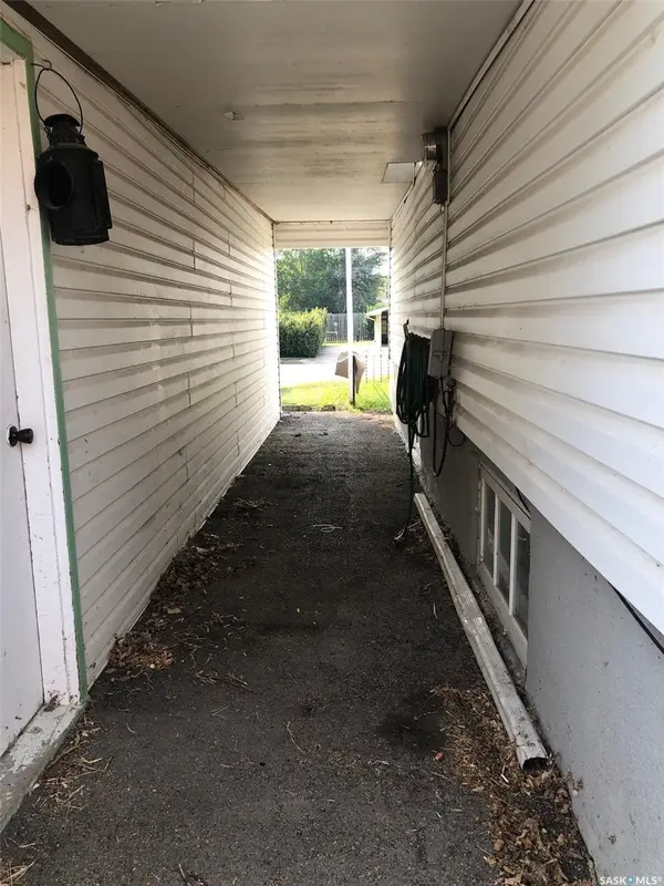 303 Fourth AVENUE E, Canora, SK S0A 0L0