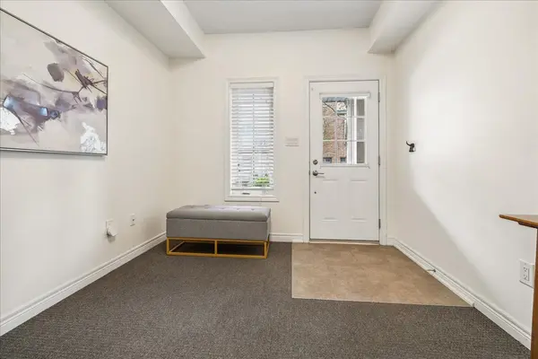 1401 Plains RD E #77, Burlington, ON L7R 0C2