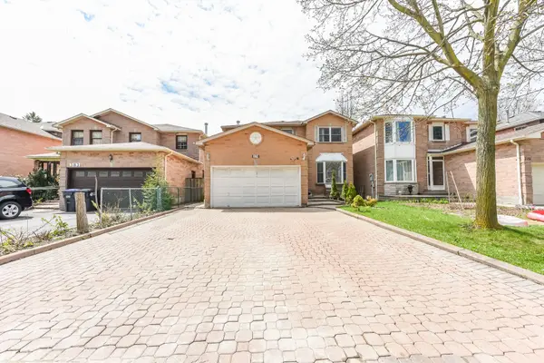 379 Wallenberg CRES, Mississauga, ON L5B 3N1