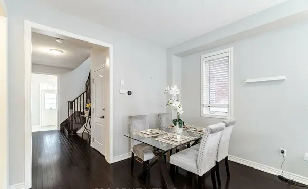 9 Humberstone CRES, Brampton, ON L7A 4C3
