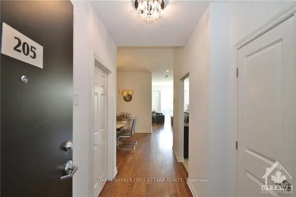 500 CLARIDGE DR #205, Barrhaven, ON K2J 3G5