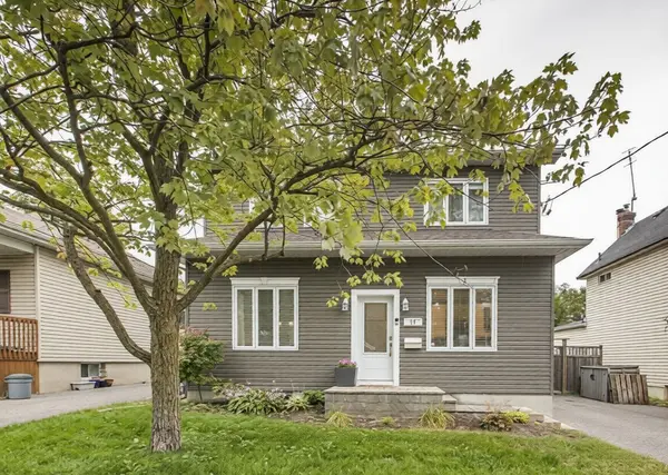 17 ANNA AVE, Carlington - Central Park, ON K1Z 7T5