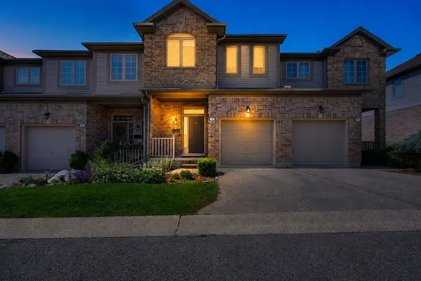 185 NORTH CENTRE RD #7, London North, ON N5X 4C9