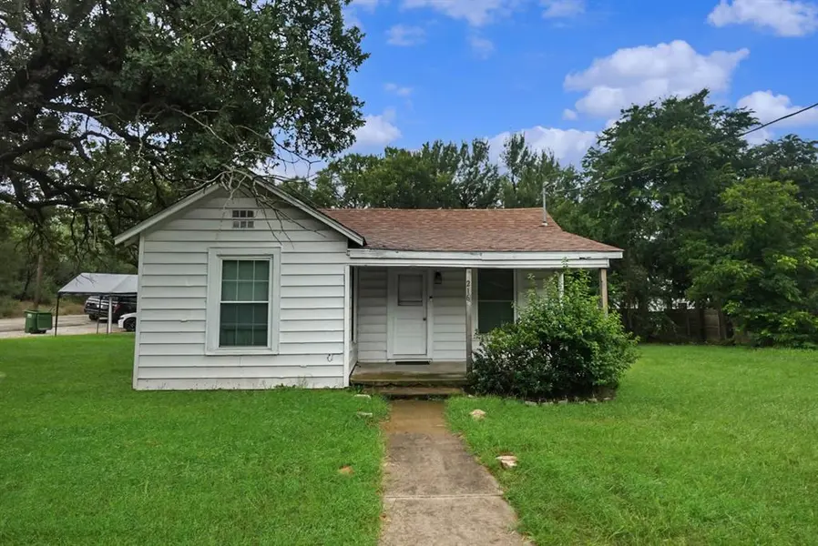 216 19th Street, Mineral Wells, TX 76067