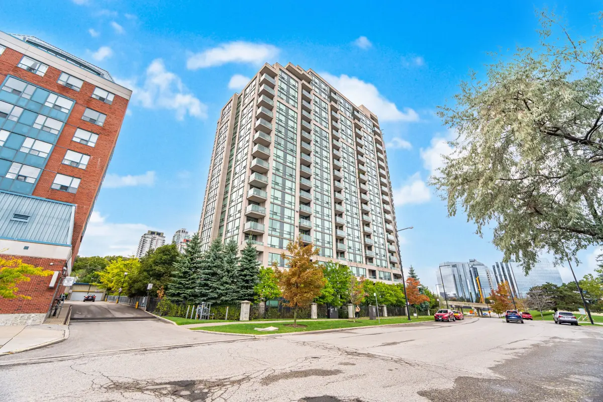 68 Grangeway AVE #1015, Toronto E09, ON M1H 0A1
