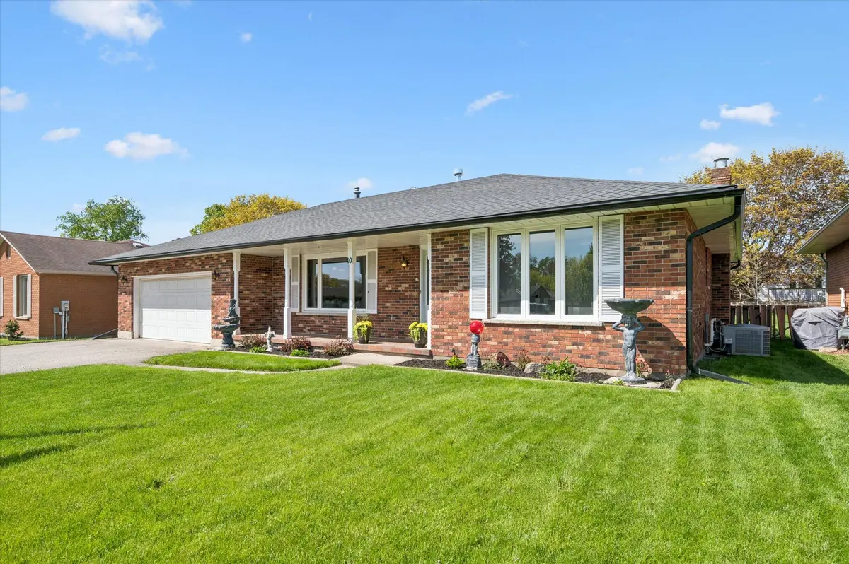 10 Alexander AVE, Tillsonburg, ON N4G 2X9