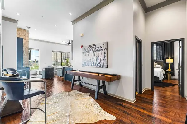 330 Austin Avenue #322, Waco, TX 76701