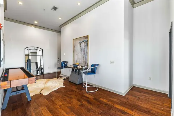 330 Austin Avenue #322, Waco, TX 76701
