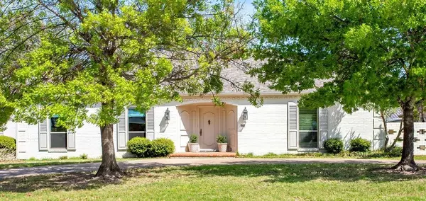 149 Russ,  Albany,  TX 76430