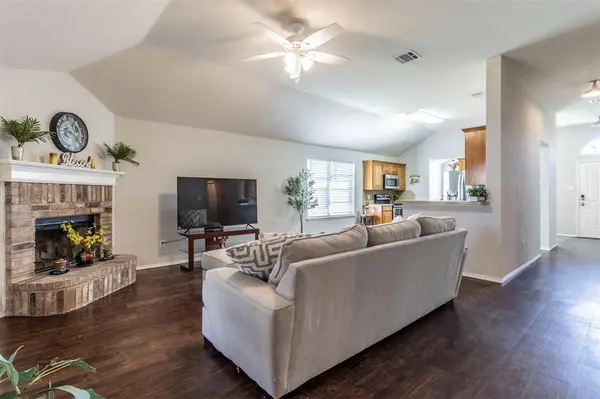 301 Wintergreen Court, Weatherford, TX 76085