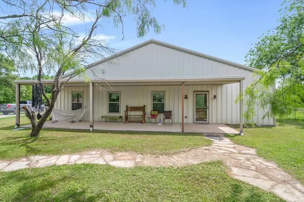 2871 Fm 751, Wills Point, TX 75169