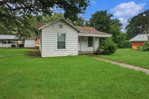 216 19th Street, Mineral Wells, TX 76067
