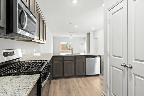 9676 Stranton Drive, Fort Worth, TX 76140