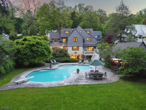 379 Highland Ave, Montclair Twp., NJ 07043