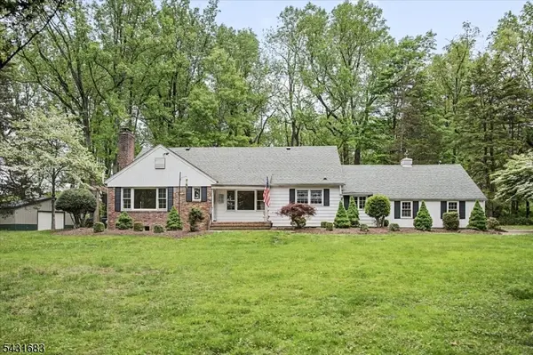 9 Dogwood Drive, Clinton Twp., NJ 08801