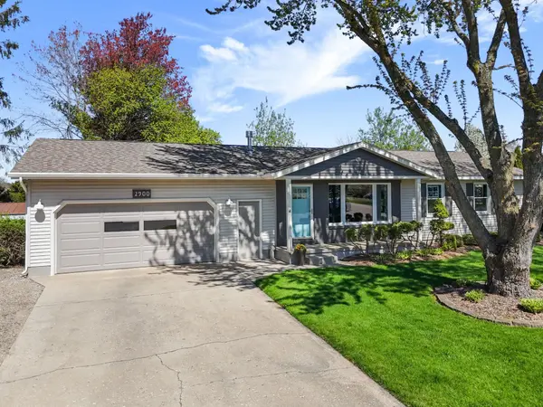 2900 Victoria DR, Garfield Twp, MI 49684