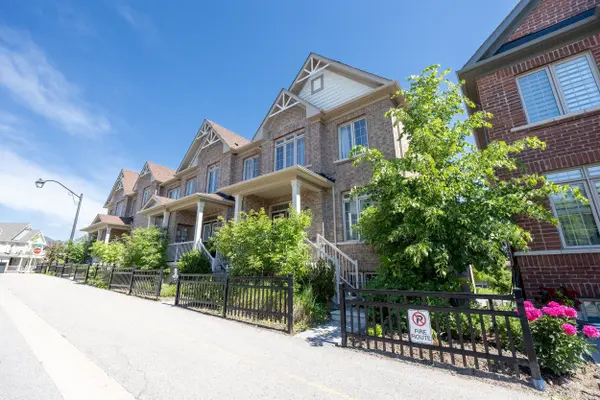 14 Aldridge LN, Clarington, ON L1B 0V6