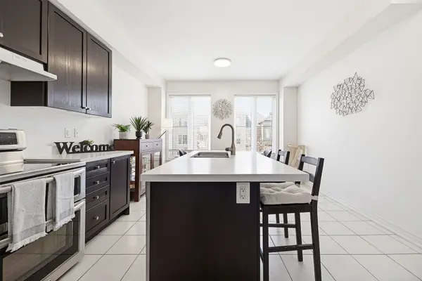 60 Belanger CRES, Toronto E04, ON M1L 0H3
