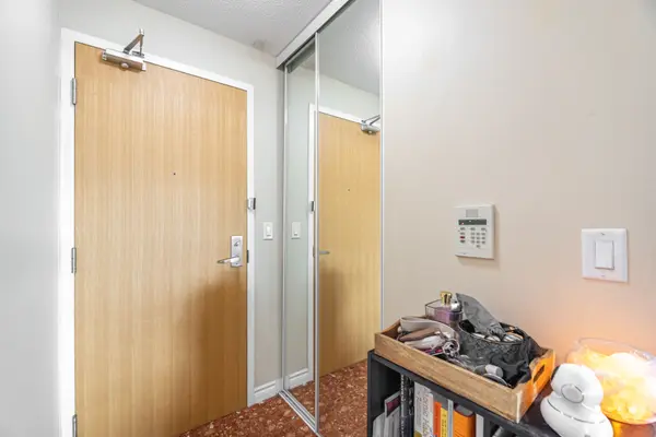 68 Grangeway AVE #1015, Toronto E09, ON M1H 0A1