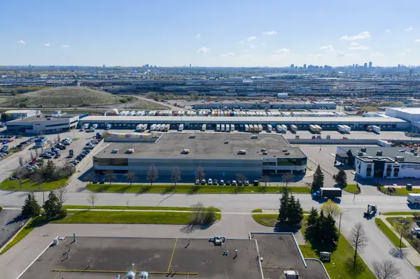 1165 Creditstone RD, Vaughan, ON L4K 4N7