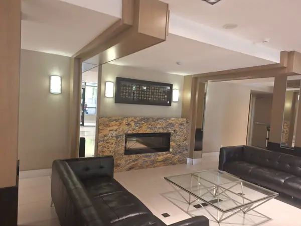 1060 Sheppard AVE W #PH4, Toronto W05, ON M3J 0G7