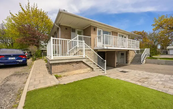 35 Murchison CRES, Toronto W10, ON M9V 3P5