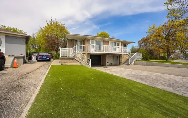 35 Murchison CRES, Toronto W10, ON M9V 3P5
