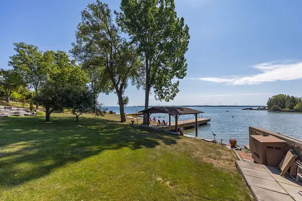 4750 Bath RD, Loyalist, ON K0H 1G0