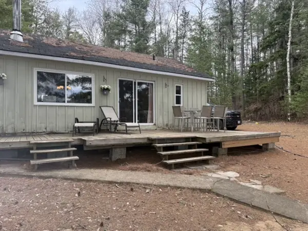 48 White Pine LN, Hastings Highlands, ON K0L 2K0