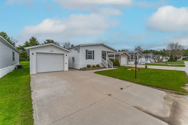 114 Rosewood DR, Georgian Bluffs, ON N4K 5N5