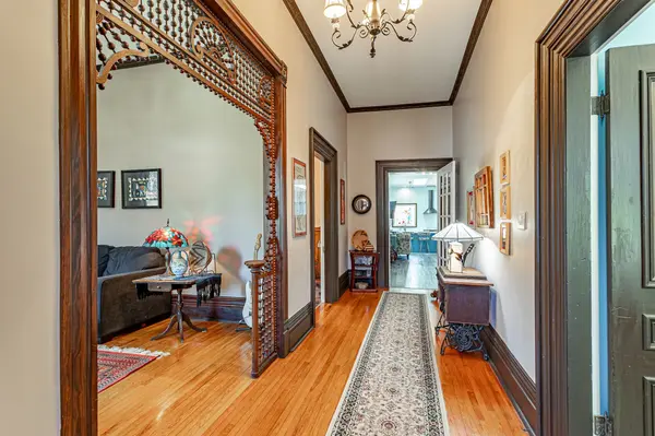 5 Hull RD, Strathroy-caradoc, ON N7G 2B7