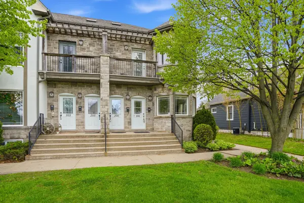 6045 Dunn ST #106, Niagara Falls, ON L2G 2P2