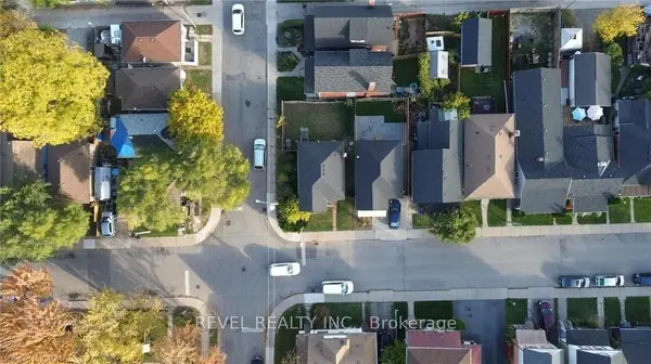 222 Kensington AVE N, Hamilton, ON L8L 7N7