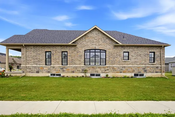 2 Braeburn ST, Brighton, ON K0K 1H0