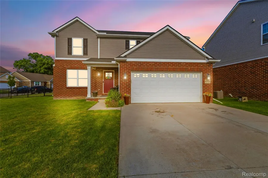 41328 Rugosa DR, Clinton Charter Township, MI 48038