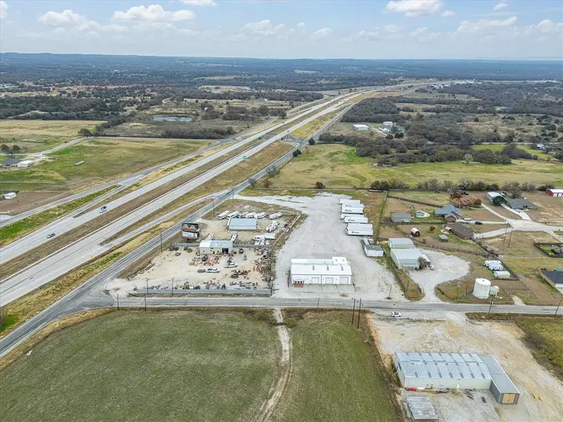 707 S Wickham Street, Alvord, TX 76225
