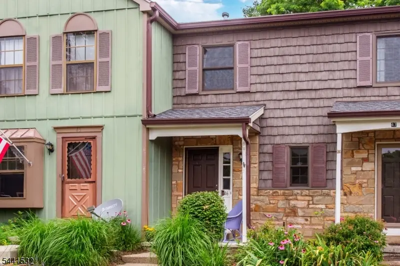 46 Duck Hawk Ct, Allamuchy Twp., NJ 07840