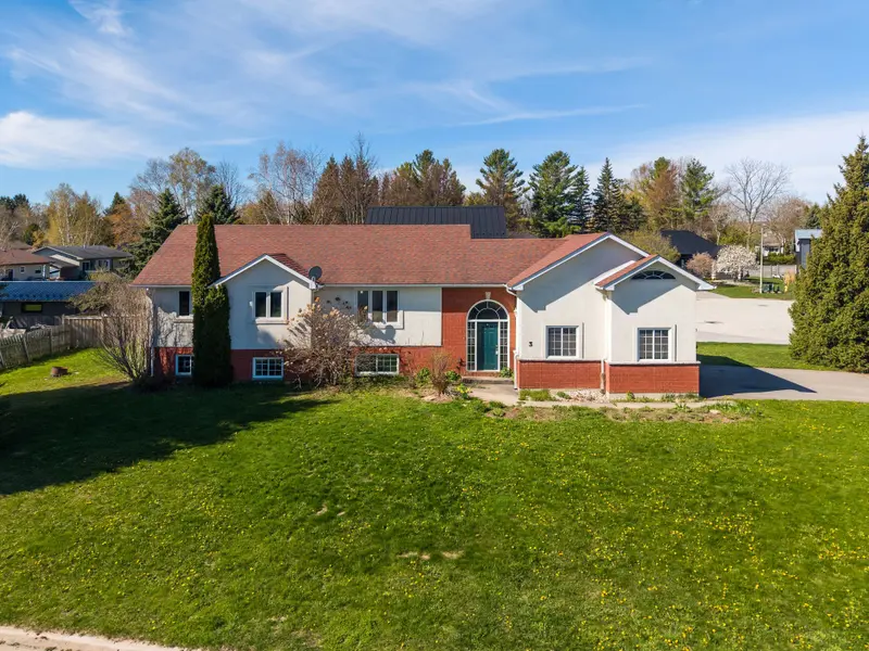 3 Shirley CT, Blue Mountains, ON N0H 2P0
