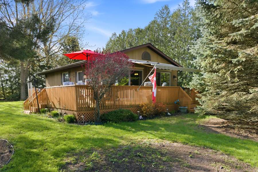 71738 Old Cedarbank LN, Bluewater, ON N0M 1N0